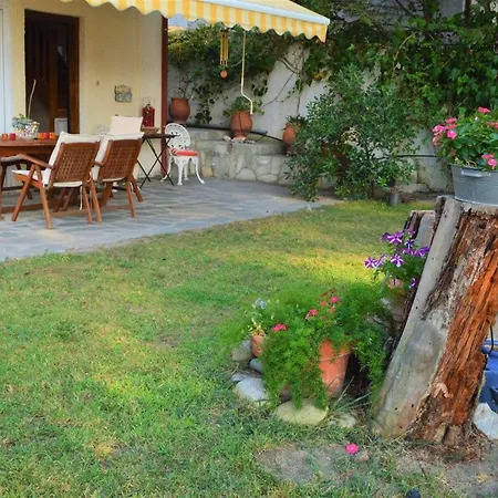Dolotea Sea View House, Siviri