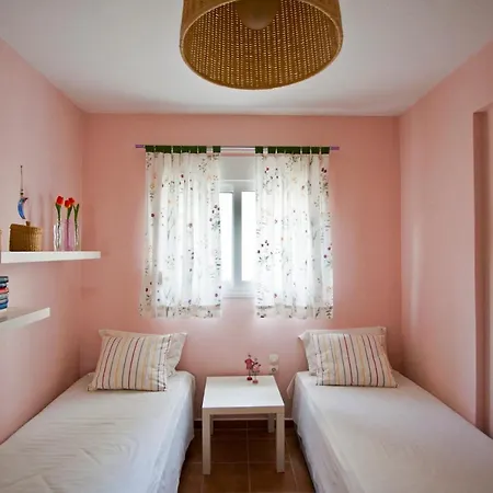 Dolotea Sea View House,